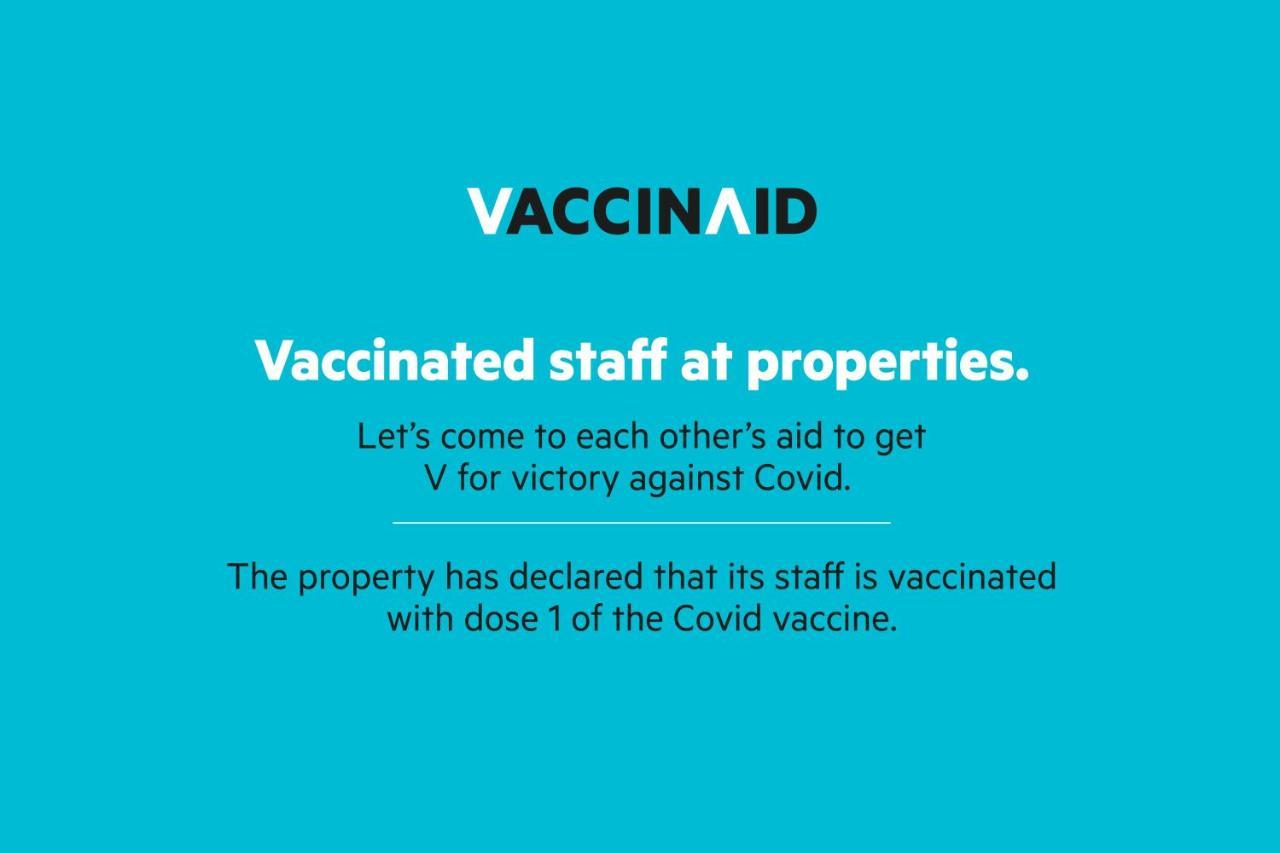 Vaccinated Staff - Oyo 79454 Shree Laxmi Palace Ujaim Exterior foto